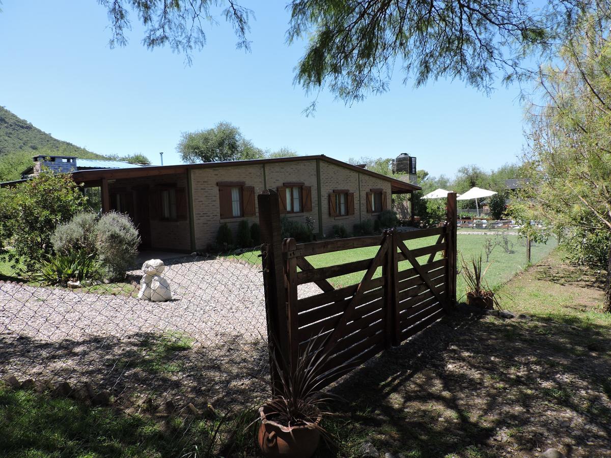 Cabanas Los Cockers Villa General Belgrano Exterior photo